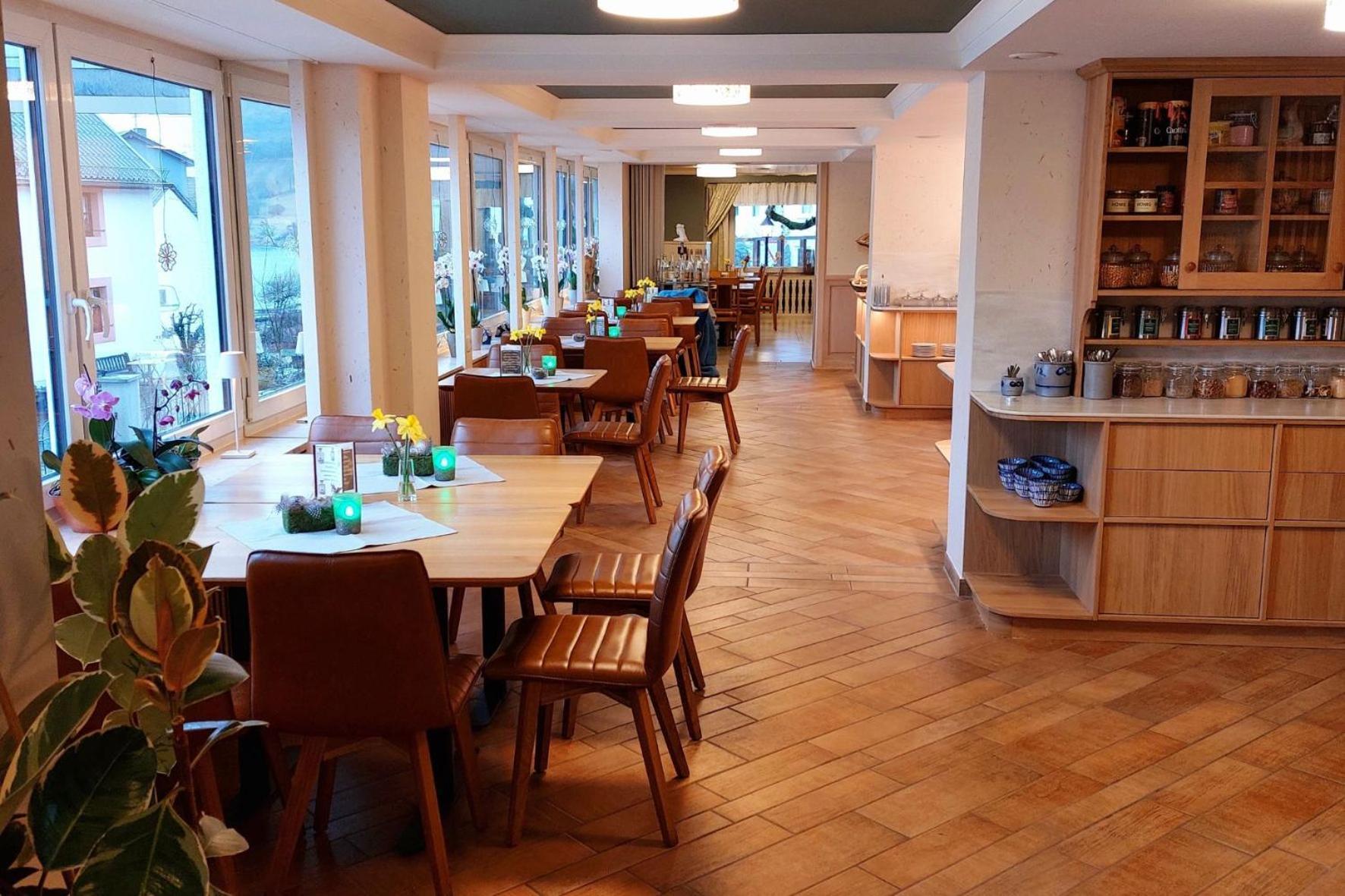 Eifel Schneider Am Maar Gmbh Schalkenmehren